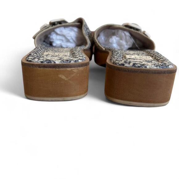 Y2K VINTAGE 2000'S CHUNKY WOODEN BUCKLE SANDALS 7.5 - Picture 5 of 7